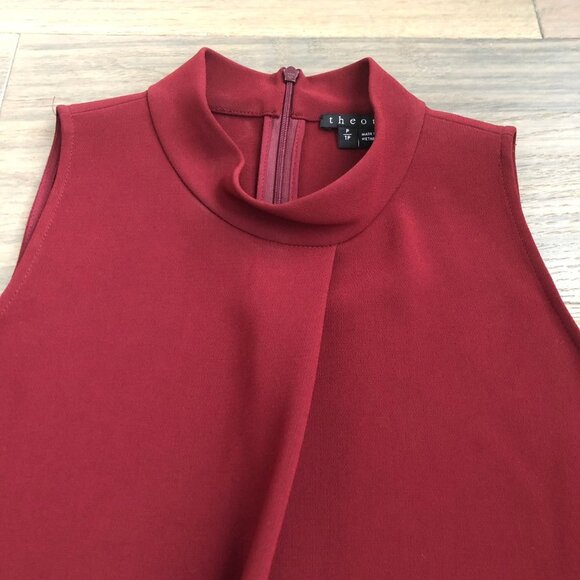Theory Talniza Admiral Crepe Mock Hi Neckline Top Burgundy Red Sz Petite - XS - Picture 5 of 12